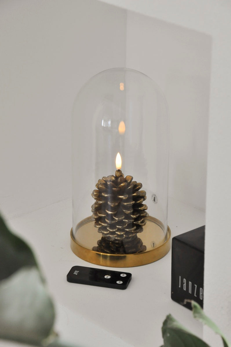 Sus.Studio LED kaars dennenappel 2