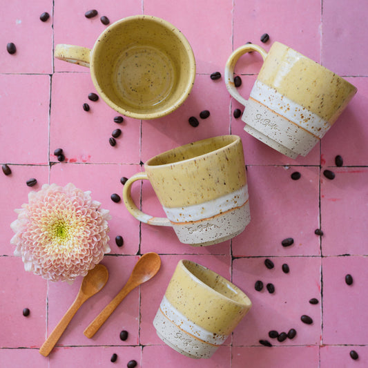 Sus.Studio handgemaakt keramieken mok kleur36