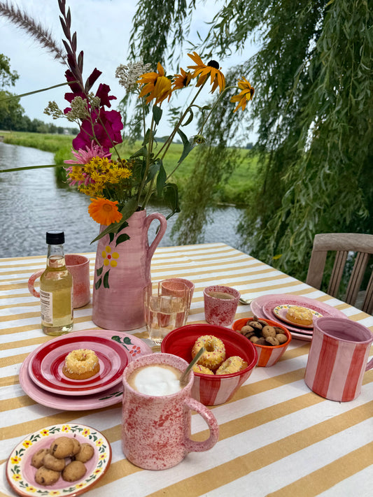 Sus.Studio handgemaakt servies uit Portugal roze 24