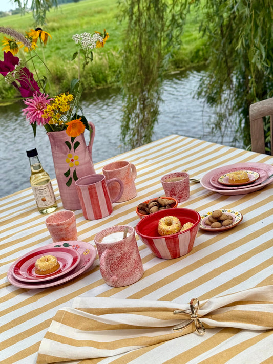 Sus.Studio handgemaakt servies uit Portugal roze 27