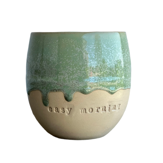 Sus.Studio handgemaakt steengoed koffiemok uit België 5