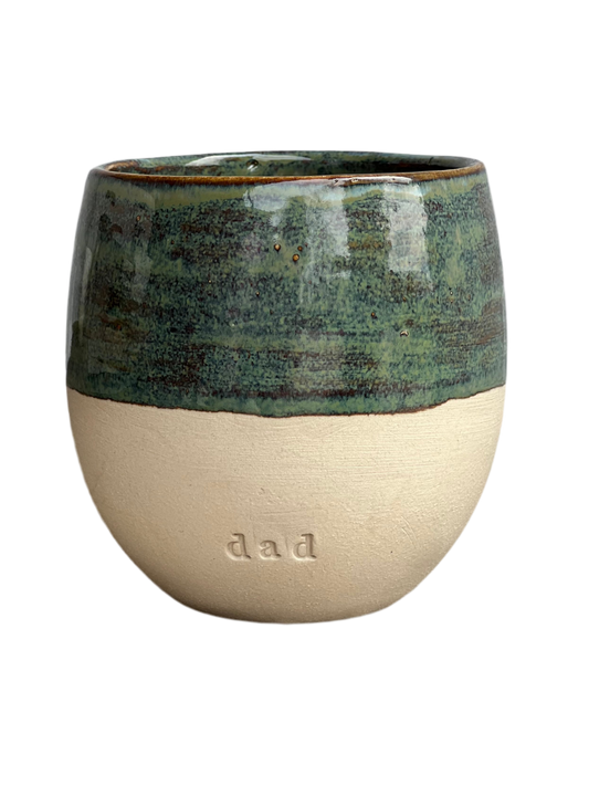 Sus.Studio handgemaakt steengoed koffiemok uit België 7