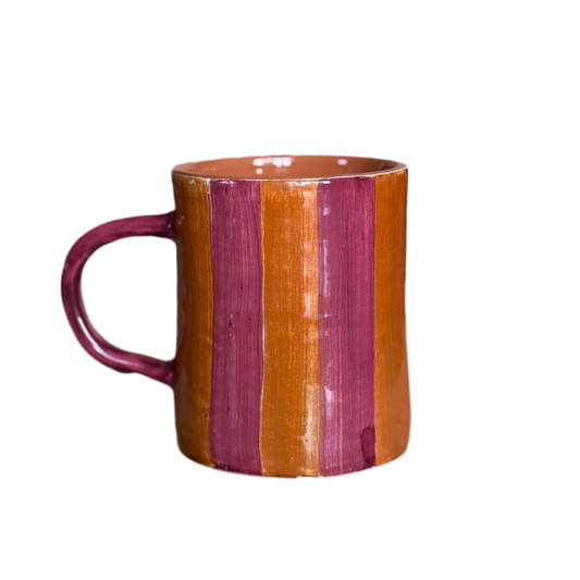 Sus.Studio handgemaakte mok uit Portugal okergeel met roze streep 1