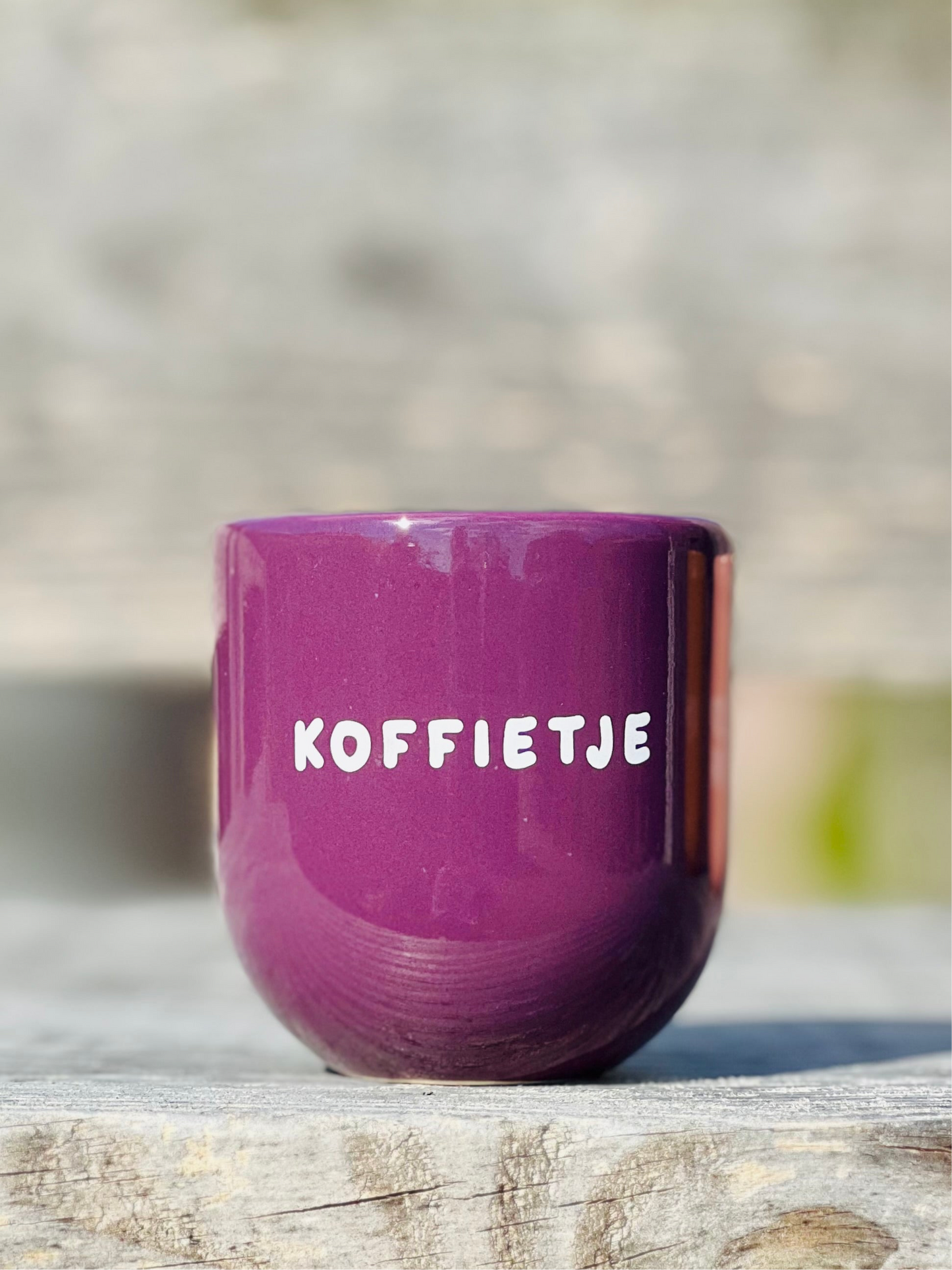 Sus.studio-handgemaaktkeramiek-paars-koffiemok-1