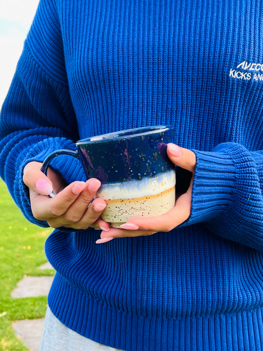 susstudio-handgemaaktkeramiek-koffiekopje-metoor-150ml-deepsea-blauw-5