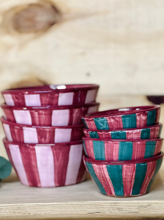 susstudio-handgemaaktkeramiek-portugal-schaaltje-groen-roze-streep-1