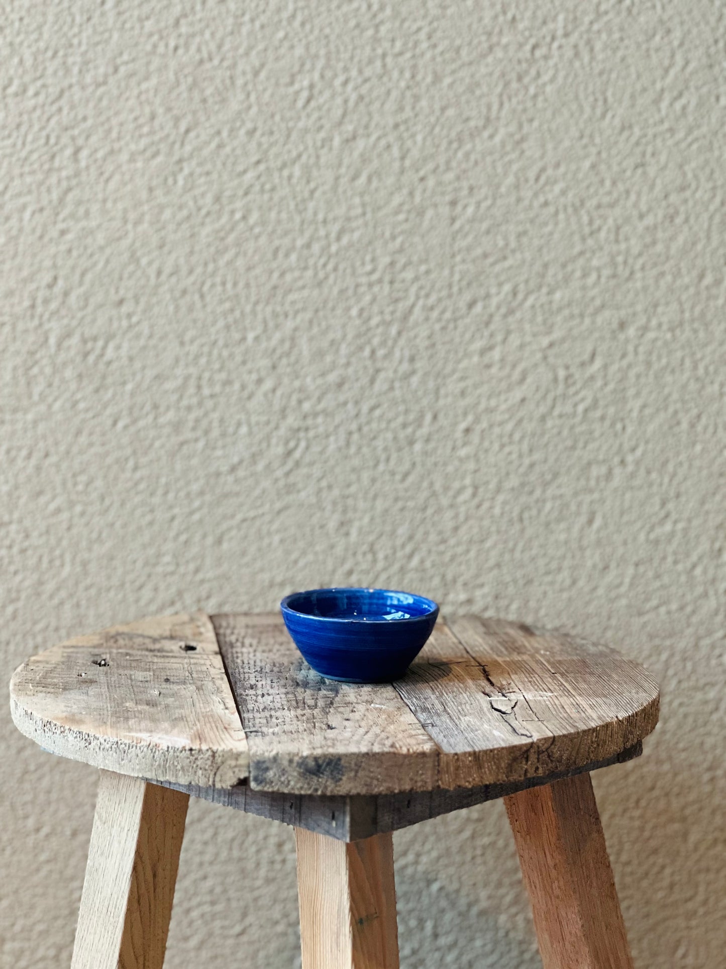 susstudio-handgemaaktkeramiek-portugal-schaaltje-theezakjeshouder-blauw-4