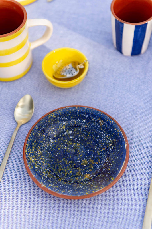 Sus.Studio gekleurd keramiek servies blauw geel wit streep spetter22