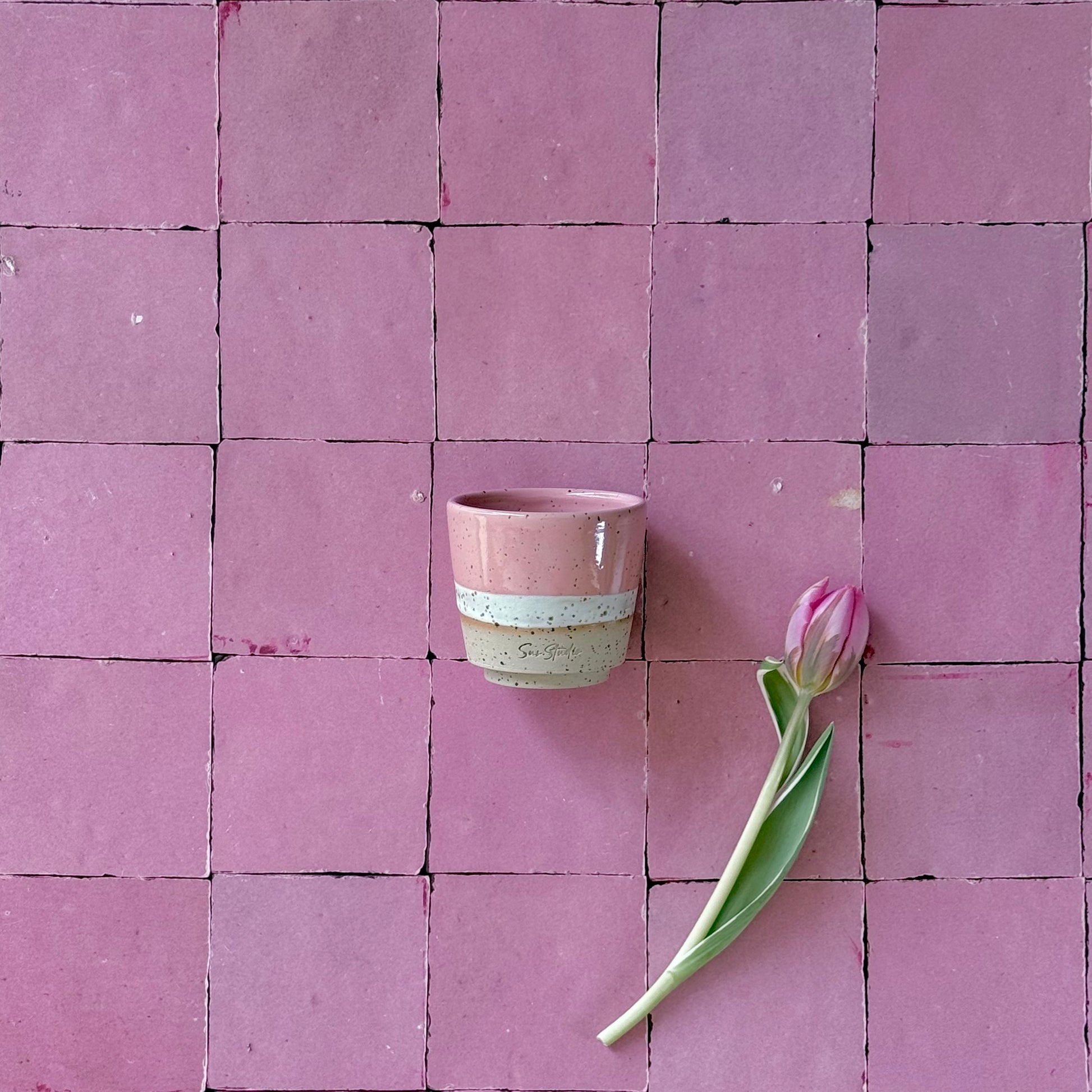 Sus.Studio handgemaakt keramieken mok kleur 63