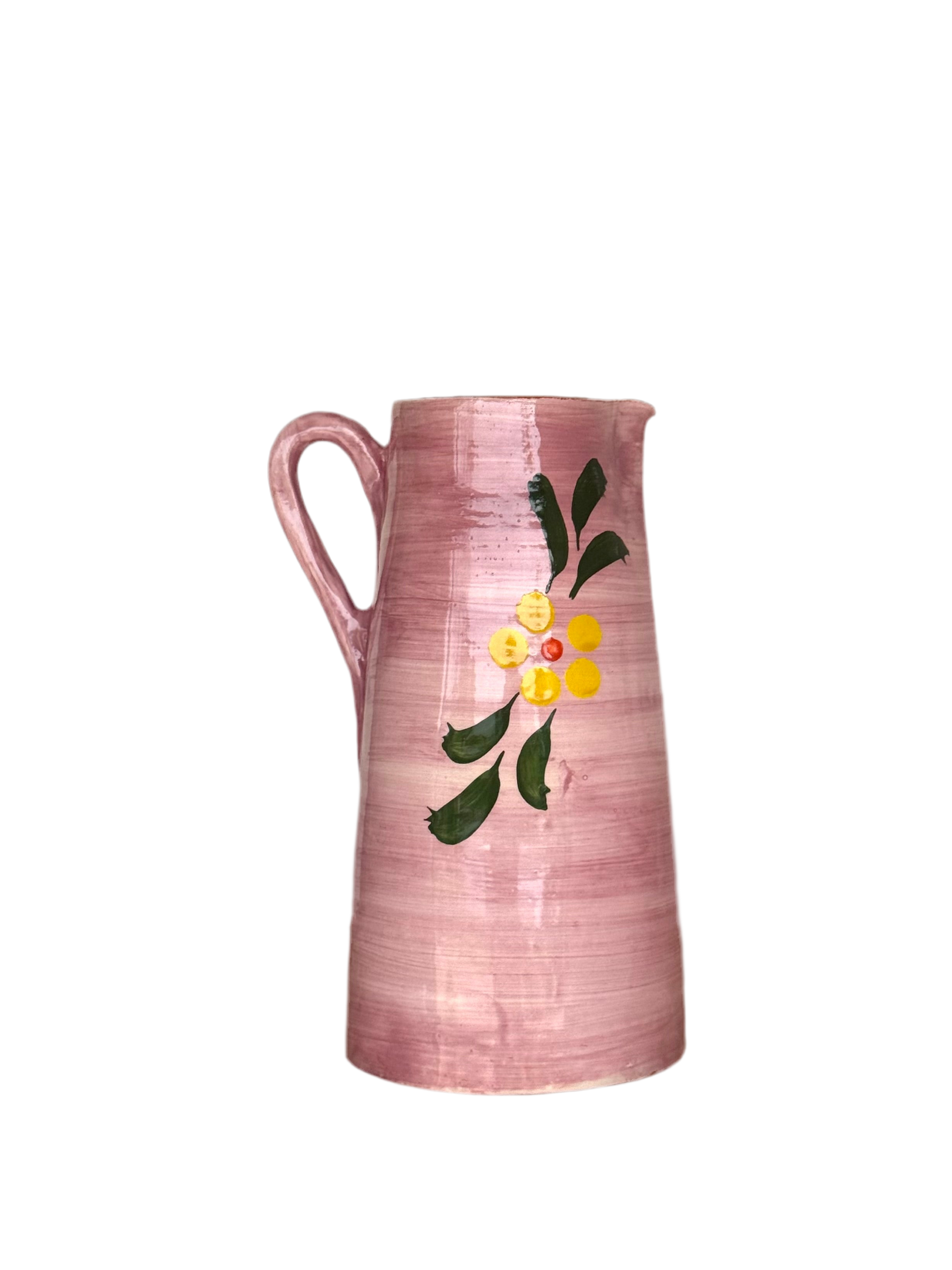 Sus.Studio handgemaakt servies uit Portugal karaf roze met bloem 1