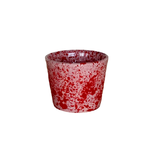 Sus.Studio handgemaakt servies uit Portugal koffiemok zonder oor roze en rode spetters 1