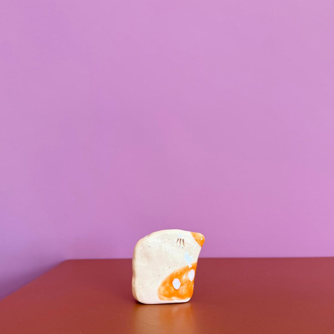 Sus.Studio_keramiek_katje_vogeltje_roze_paars_oranje-nr_19 2
