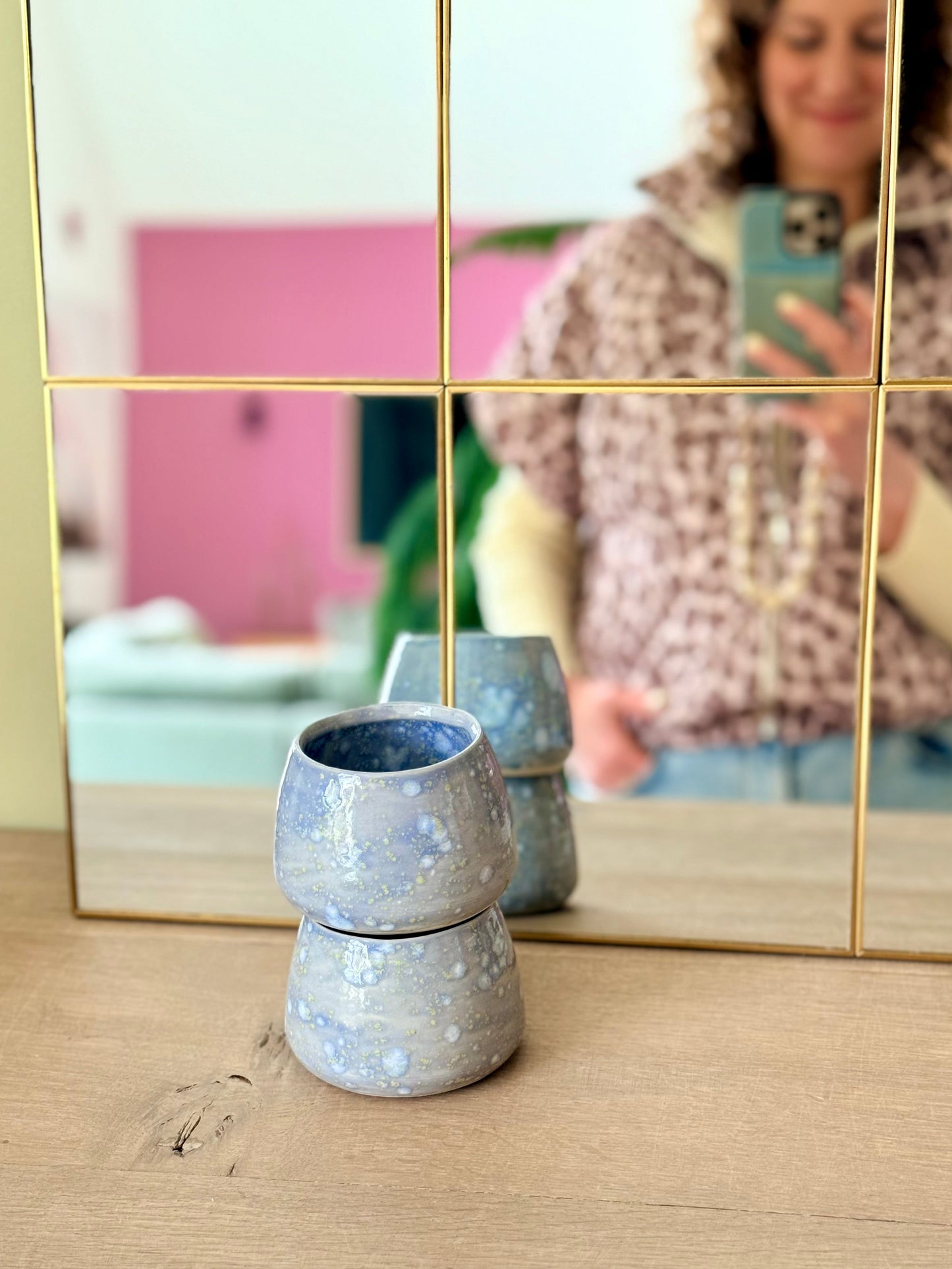Sus.Studio koffiemokje zonder oor steengoed paars roze blauw10