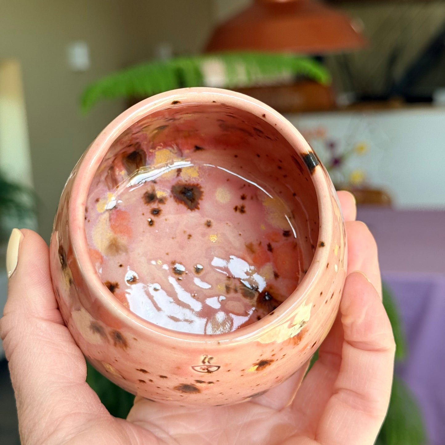 Sus.Studio koffiemokje zonder oor steengoed paars roze blauw16