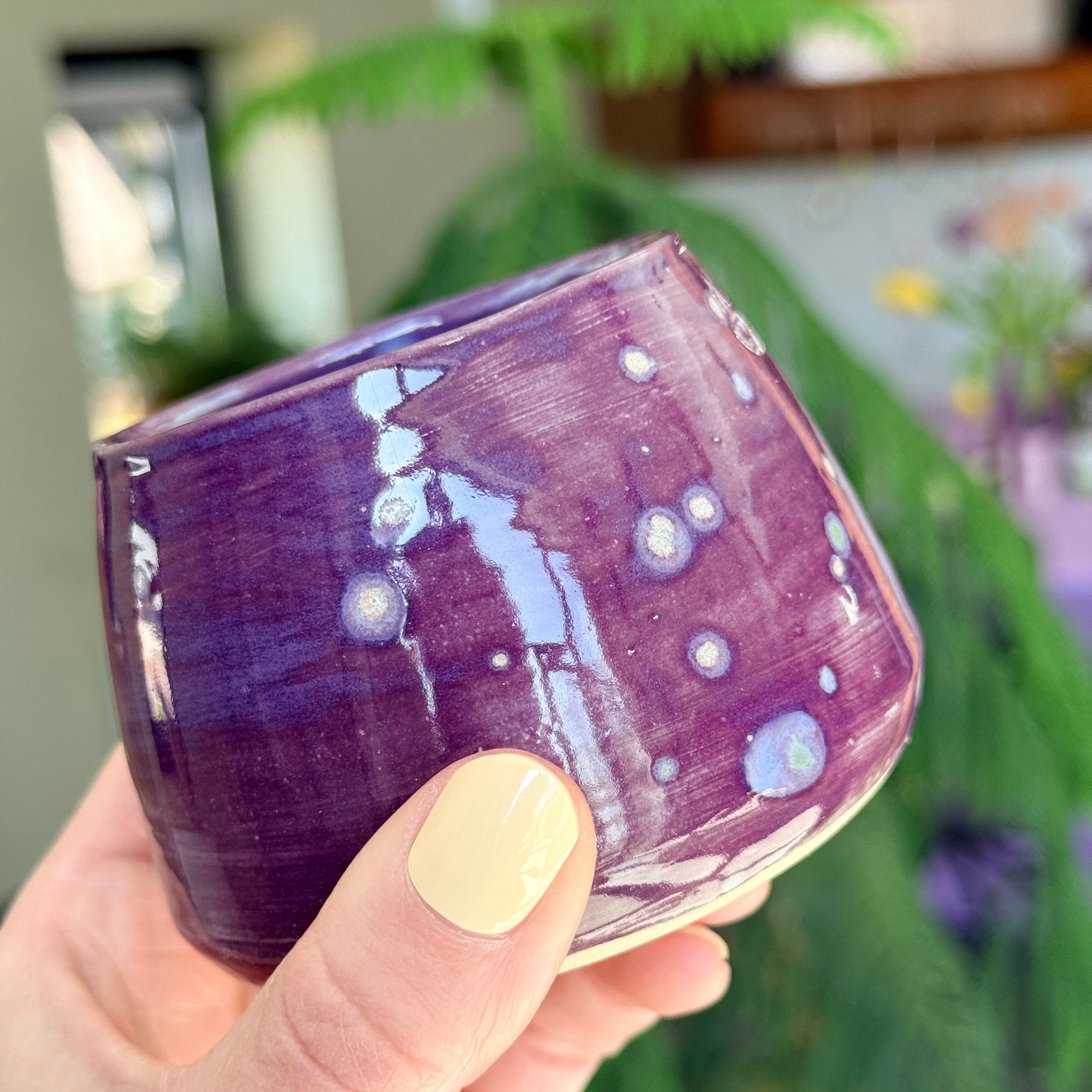 Sus.Studio koffiemokje zonder oor steengoed paars roze blauw23