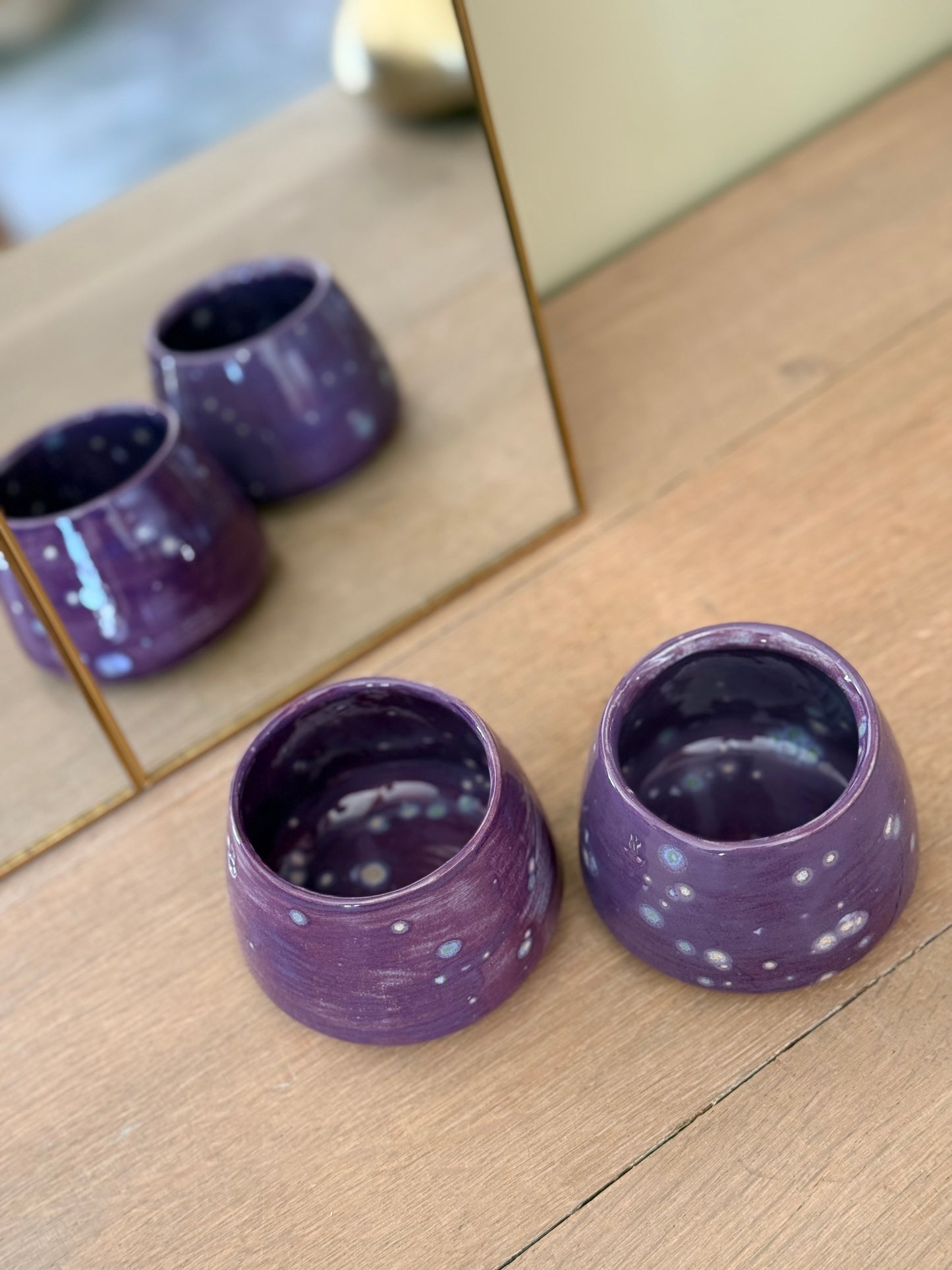 Sus.Studio koffiemokje zonder oor steengoed paars roze blauw25