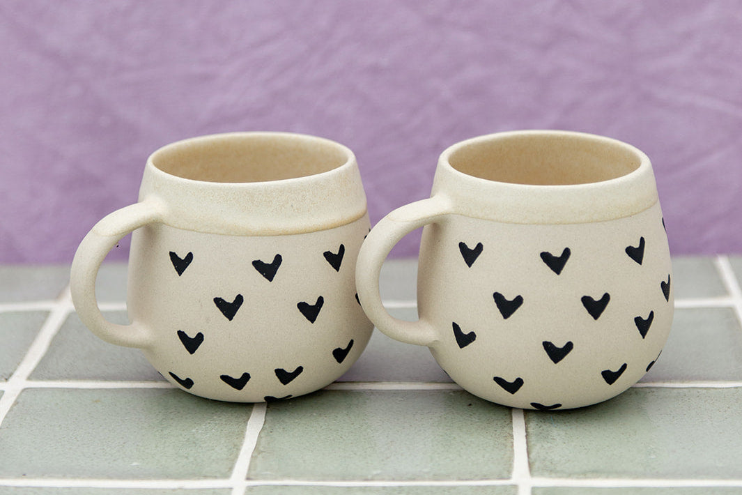 Sus.Studio mok met harten