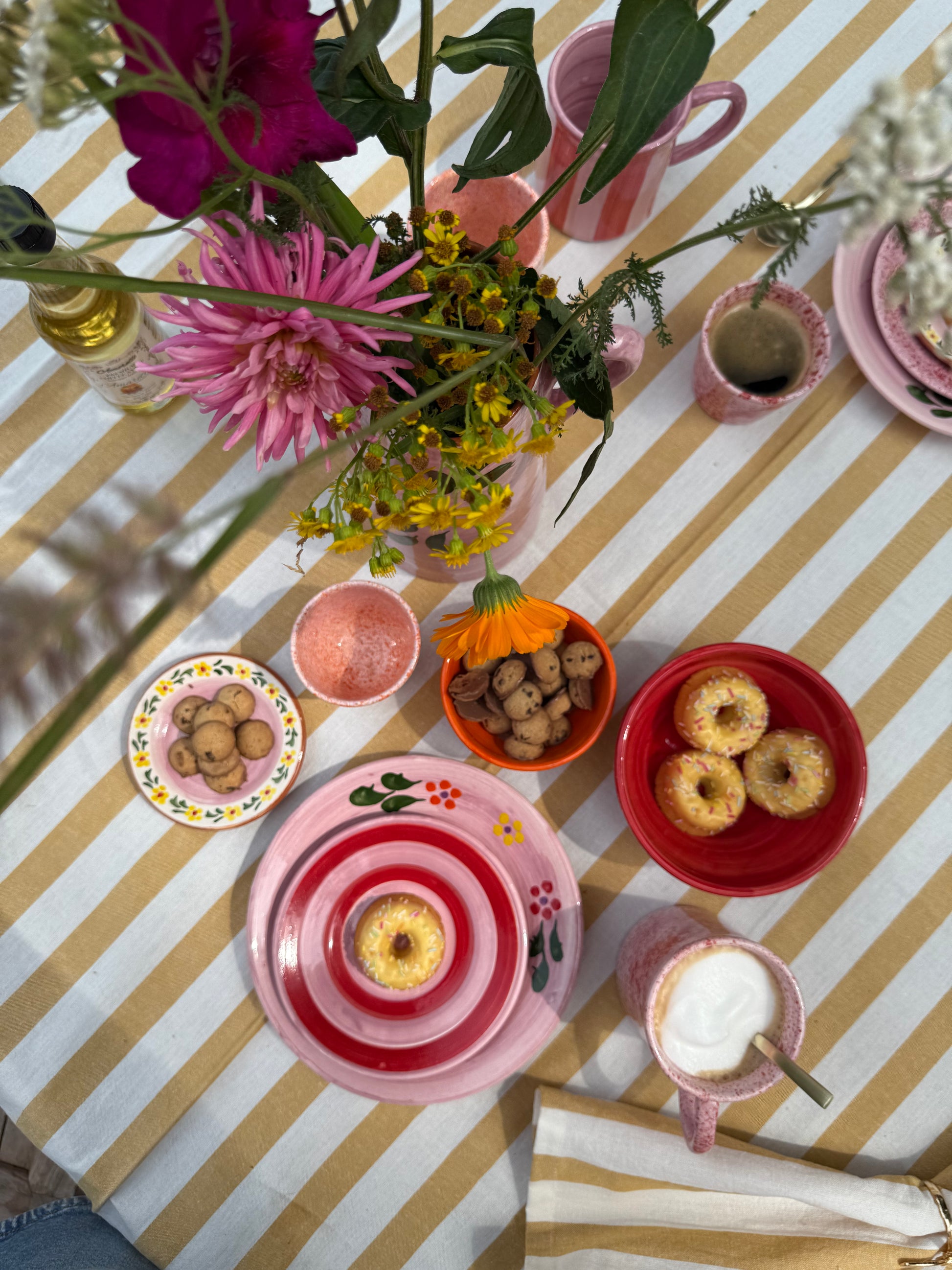 Sus.studio handgemaakt servies uit Portugal 15