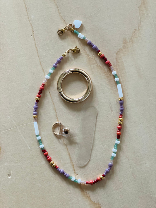 Susstudio-handgemaaktesieraden-telefoonkoord-methouder-2