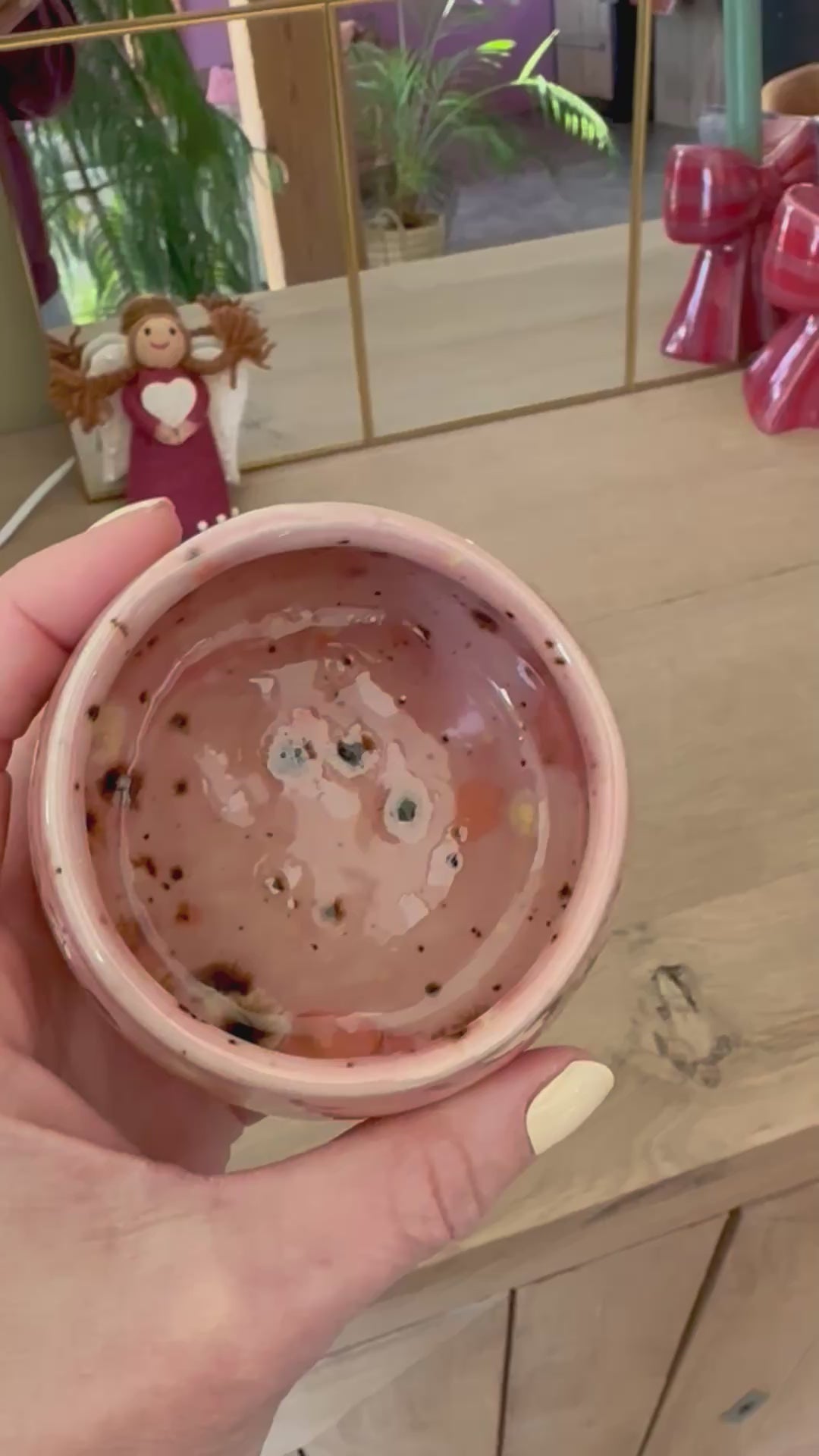 Sus.Studio koffiemokje zonder oor steengoed paars roze blauw27