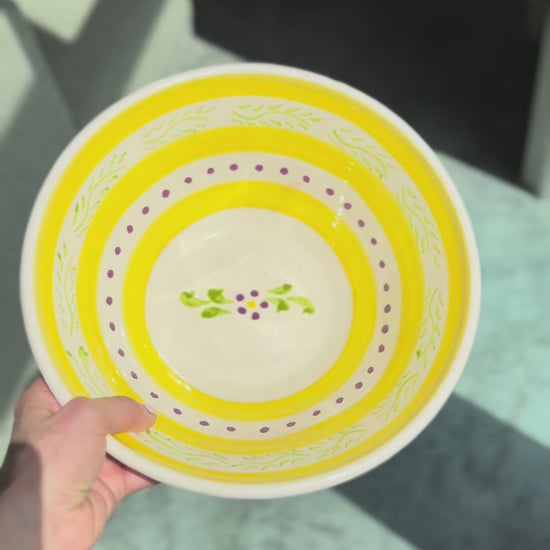 Sus.Studio handgemaakt servies uit Portugal saladeschaal sun 1