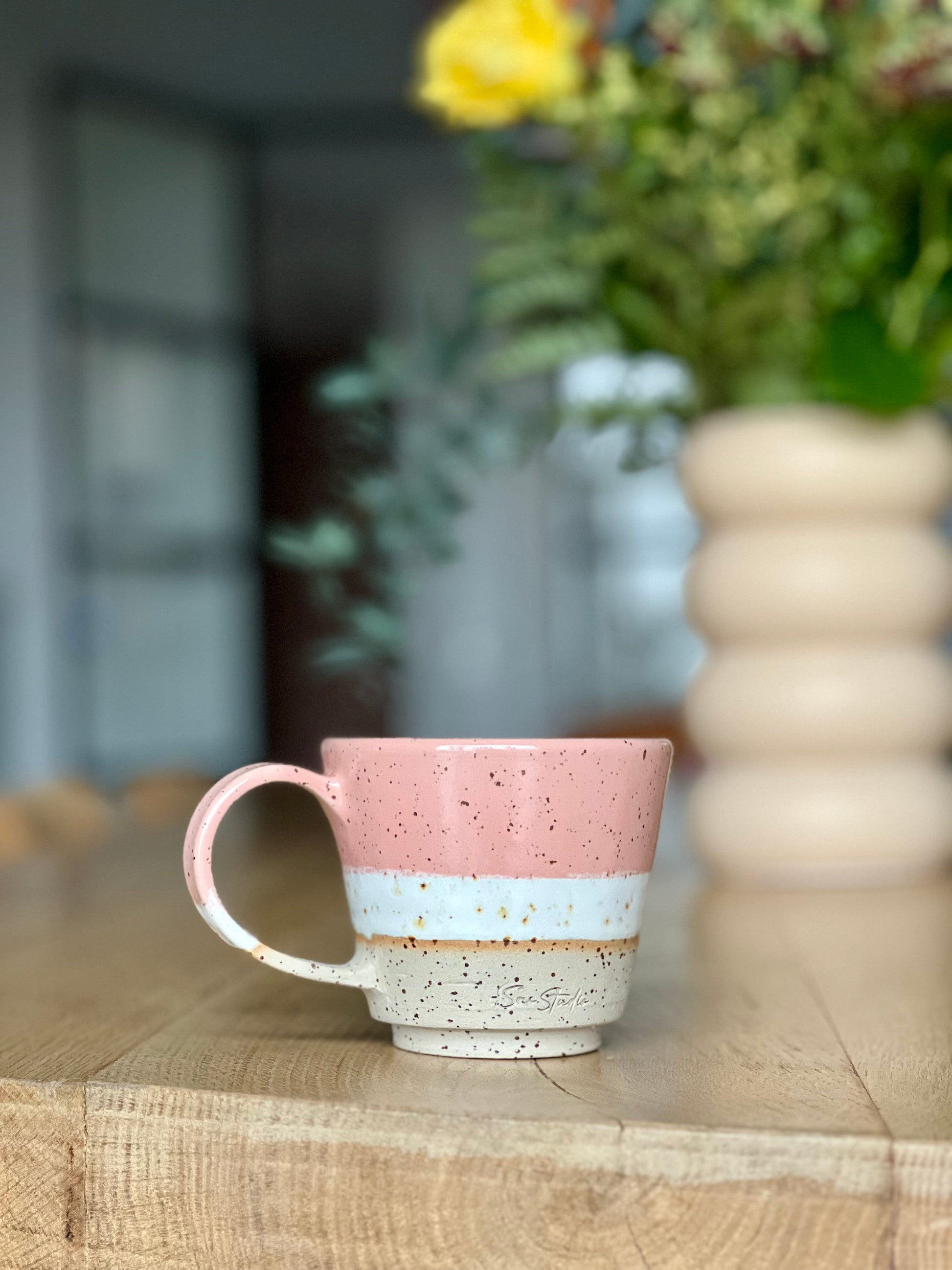 susstudio-handgemaaktkeramiek-theemok-koffiemok-roze-perfectpeach-7