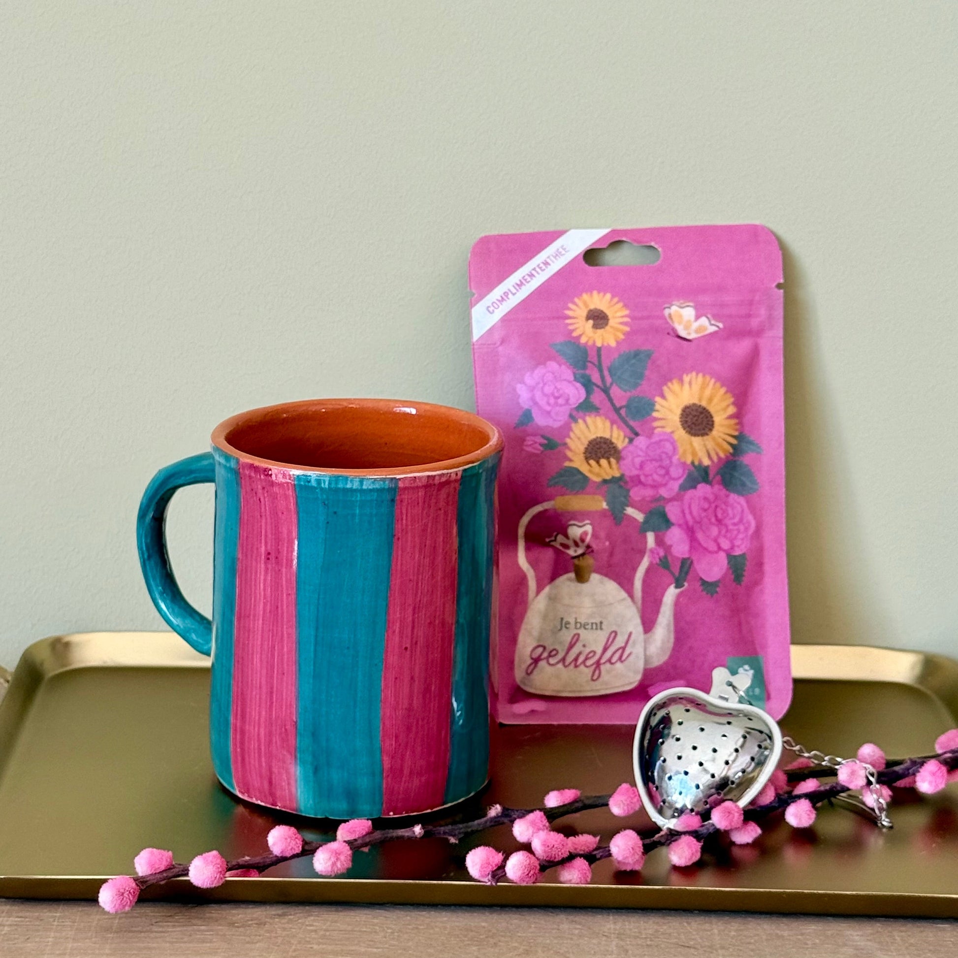 thee cadeauset groen roze geliefd